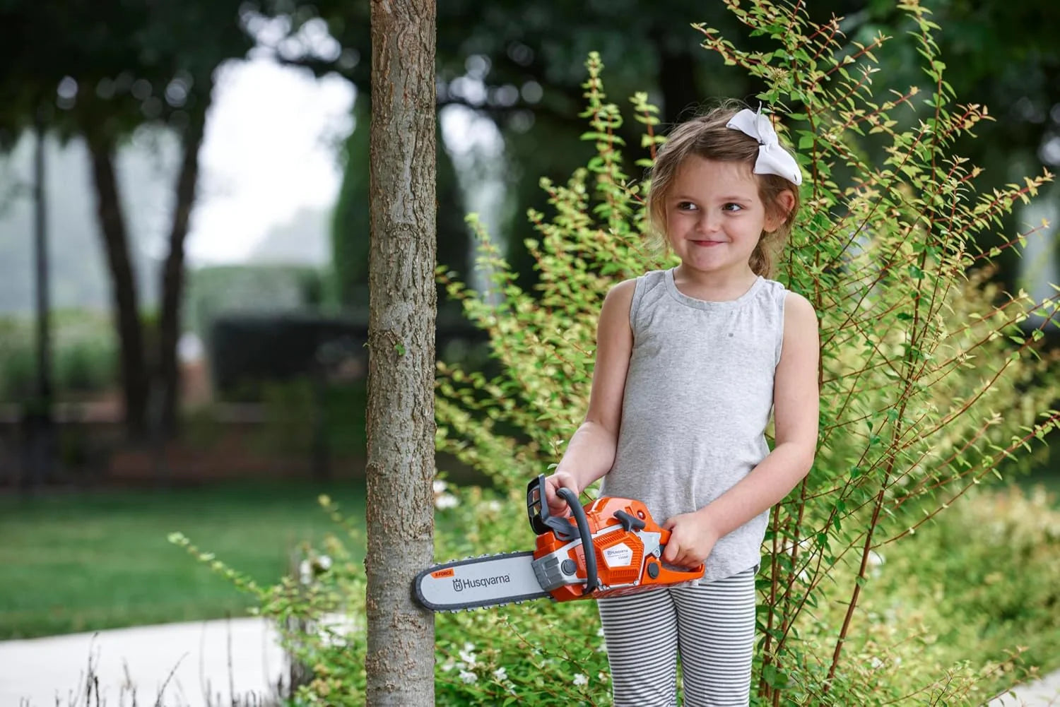 Discount 550XP Toy Chainsaw, Ages 3+ - Image 3